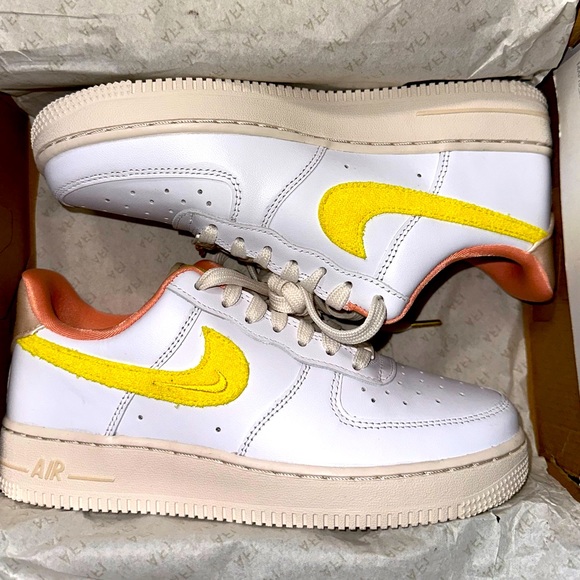 Shoes - Mama Nike Air Force 1